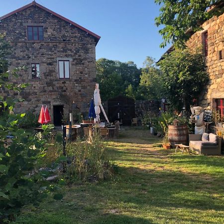 Le Marconnes Bed & Breakfast Saint-Arcons-de-Barges Bagian luar foto