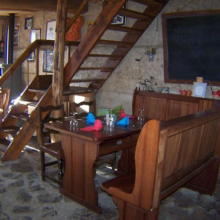 Le Marconnes Bed & Breakfast Saint-Arcons-de-Barges Bagian luar foto