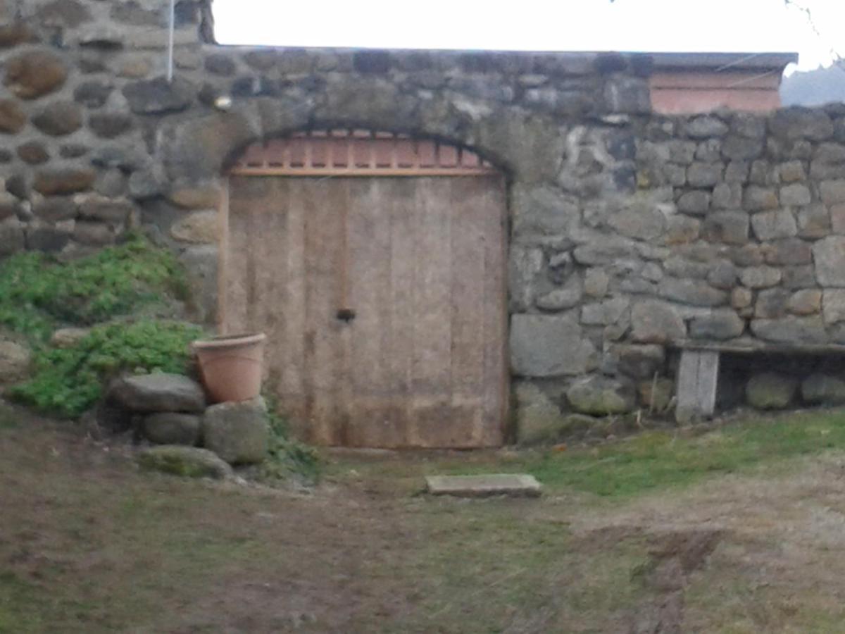 Le Marconnes Bed & Breakfast Saint-Arcons-de-Barges Bagian luar foto
