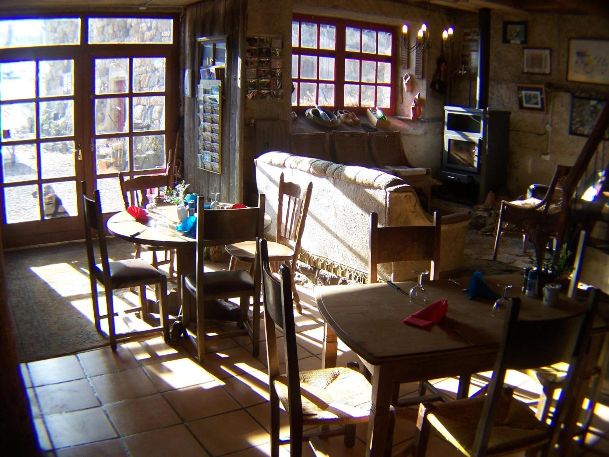 Le Marconnes Bed & Breakfast Saint-Arcons-de-Barges Bagian luar foto