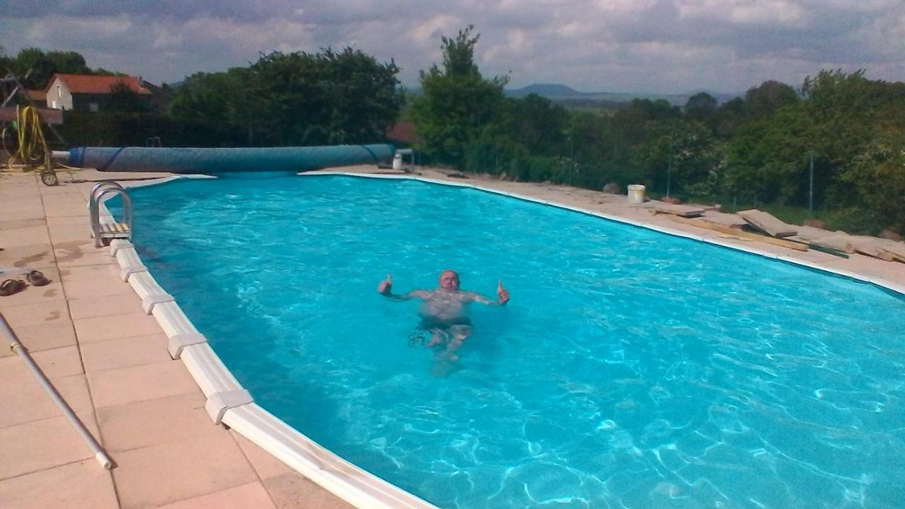 Le Marconnes Bed & Breakfast Saint-Arcons-de-Barges Bagian luar foto