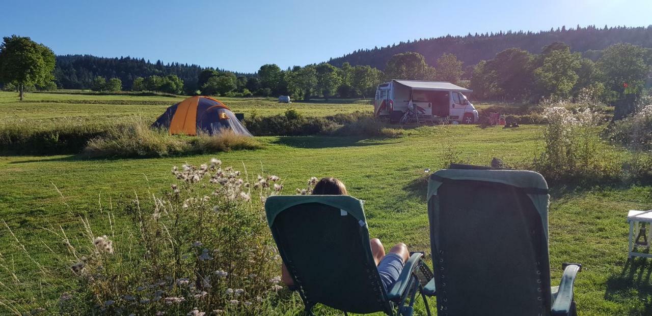 Le Marconnes Bed & Breakfast Saint-Arcons-de-Barges Bagian luar foto
